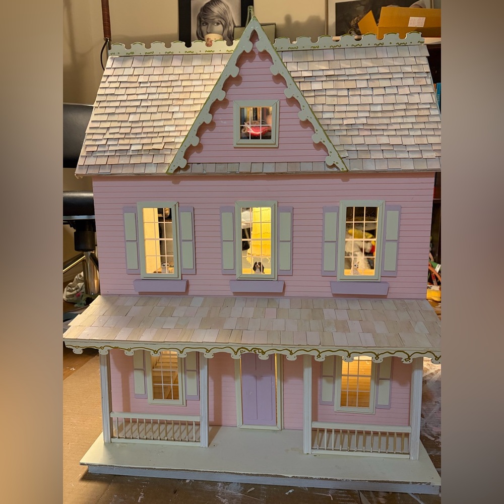 Pink Vintage-Style Wooden Dollhouse with Pale Accents - Picture 3 of 4